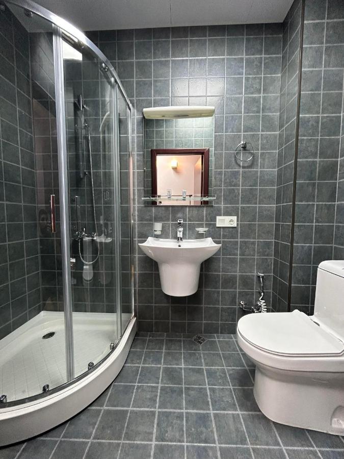 Hotel Four Seasons Tbilisi Zewnętrze zdjęcie