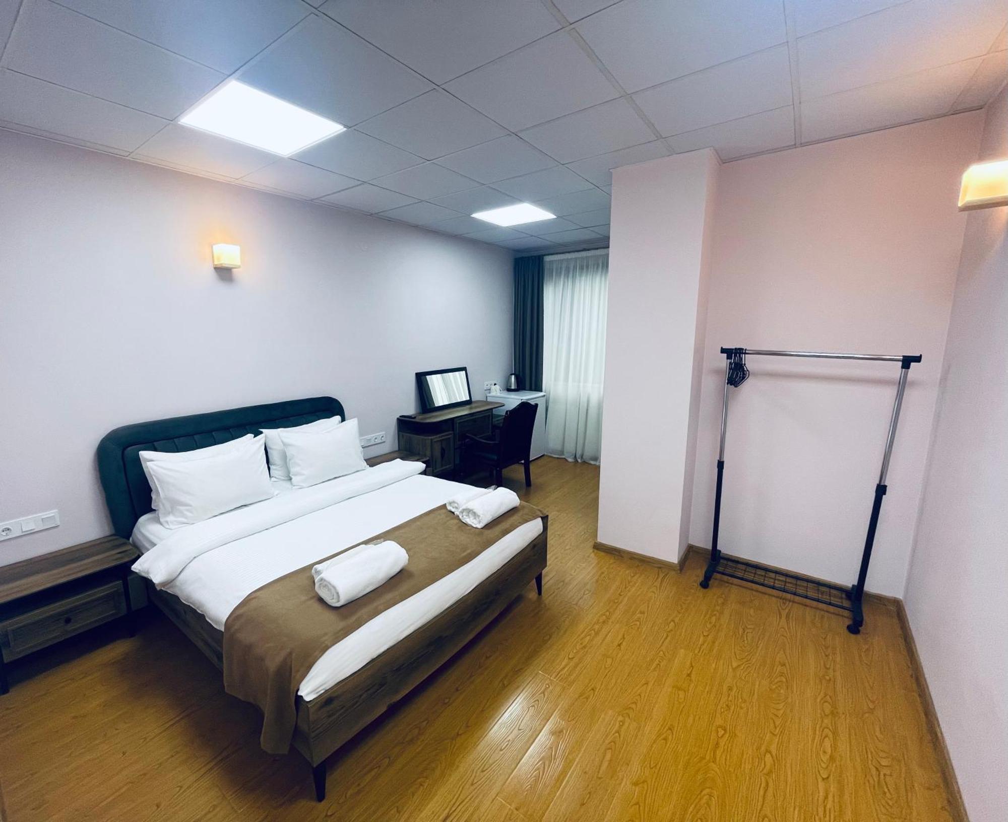 Hotel Four Seasons Tbilisi Zewnętrze zdjęcie